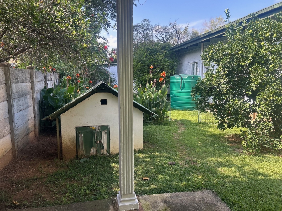 5 Bedroom Property for Sale in Viljoenskroon Free State